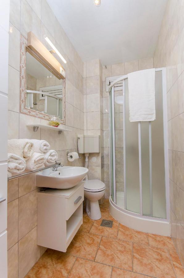 Fima Centar Stobrec Apartment Split Exterior foto